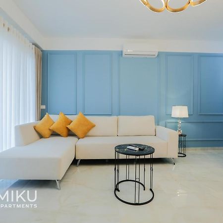 Miku Apartment - Glamorous 1Bedroom Apartment At Olympic Residence Tirana Zewnętrze zdjęcie