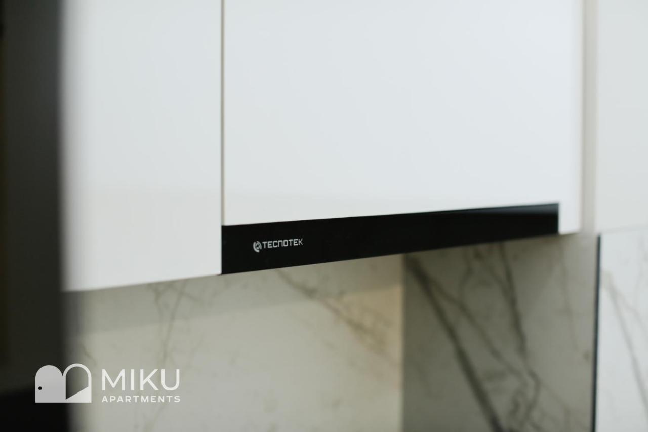 Miku Apartment - Glamorous 1Bedroom Apartment At Olympic Residence Tirana Zewnętrze zdjęcie