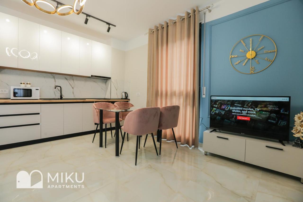 Miku Apartment - Glamorous 1Bedroom Apartment At Olympic Residence Tirana Zewnętrze zdjęcie
